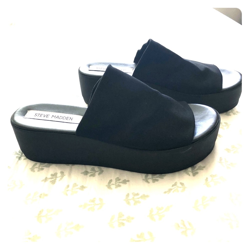 Steve Madden Slinky Sandals